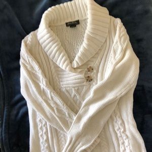 Eddie Bauer off white sweater